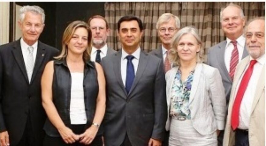 2014-07-02. Οι Επαφές Ναμί και οι Αντιδράσεις της Λευκωσίας