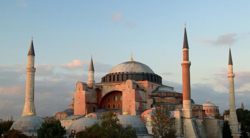 Γεωπολιτική: H απόφαση της Άγκυρας για την Αγία Σοφία