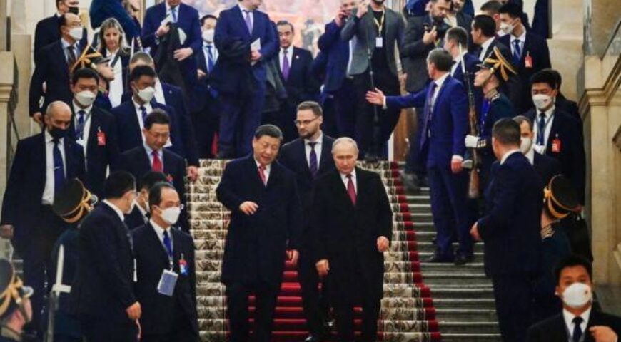 What’s Really Going on Between Russia and China