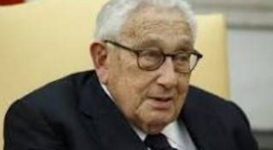 Συζητώντας με τον Χένρι Κίσινγκερ