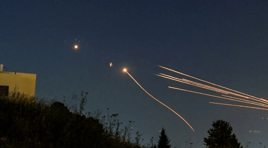 Πώς ΗΠΑ και Γαλλία απονεύρωσαν την ιρανική επίθεση στο Ισραήλ