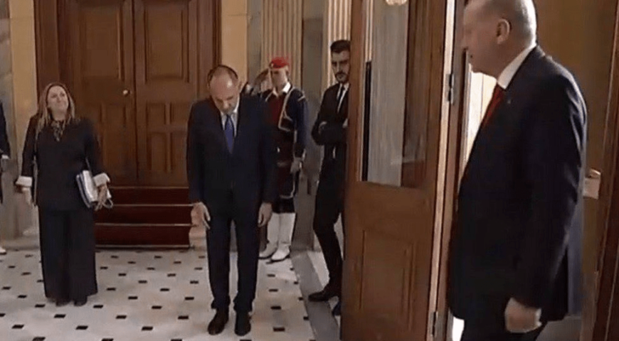 Με αυτά τα μυαλά… καληνύχτα σας!