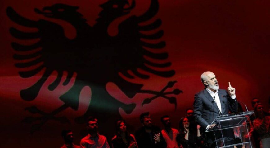 Οι συνεργάτες των Ναζί, Τσάμηδες, ζητούν αποκατάσταση και άλλα πολλά. Το πολιτικό και πνευματικό σύστημα ή σιωπά ή ψελλίζει απέναντι στους συνεργάτες του Ερντογάν…