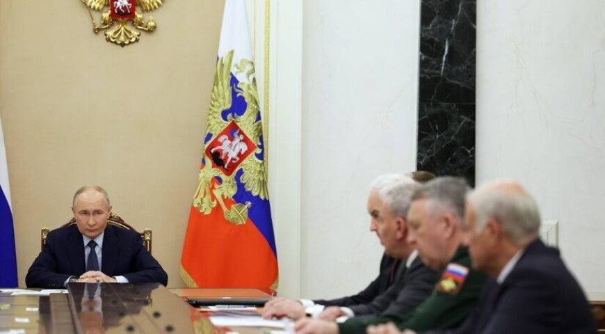 Ουκρανία. Πολλά μπορεί να συμβούν μέχρι να αναλάβει ο Τραμπ.