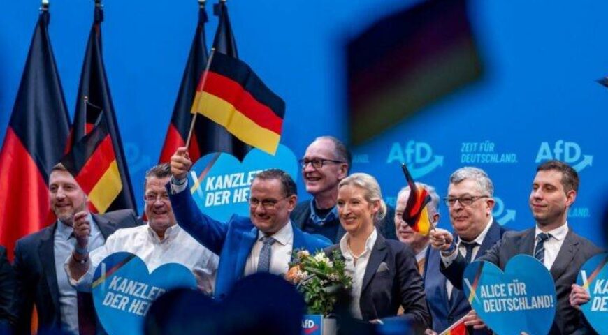 Η Γερμανία των …κρυφοναζί ανησυχεί για τους Νεοναζί του AfD, που όμως λένε το Χίτλερ κομμουνιστή!