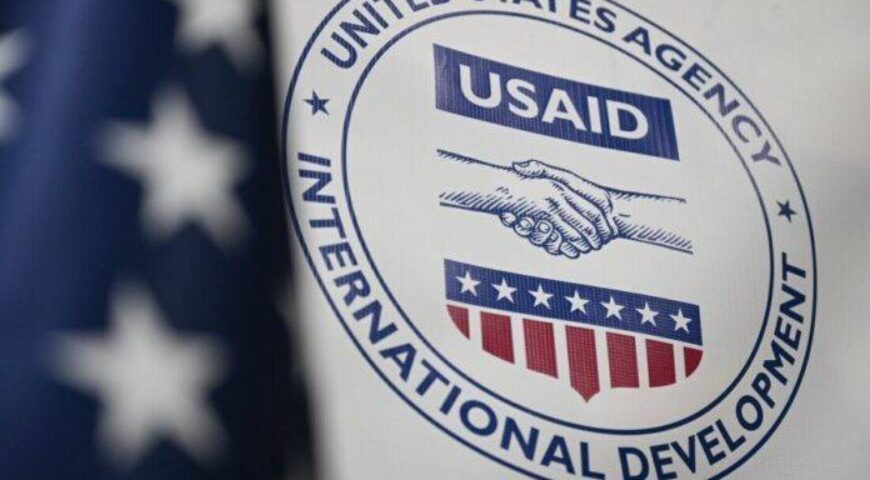 USAID – Ένα τέρας πίσω από τη μάσκα του «ανθρωπισμού» – Πώς προετοίμαζε το έδαφος για αιματηρές επεμβάσεις των ΗΠΑ.