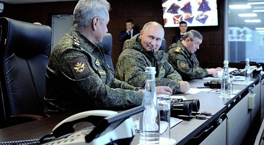 Όταν ο Πούτιν είχε το χέρι στο πυρηνικό «κουμπί».