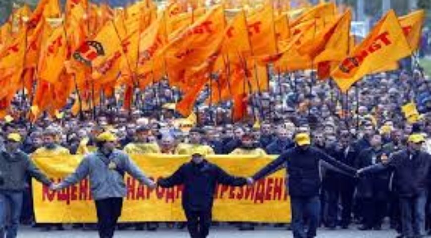 ΟΙ ΈΓΧΡΩΜΕΣ ΕΠΑΝΑΣΤΑΣΕΙΣ ΚΑΙ Ο ΡΩΣΙΚΟΣ – ΟΥΚΡΑΝΙΚΟΣ ΠΟΛΕΜΟΣ