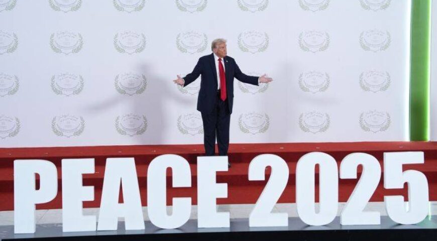 «Η χρυσή εποχή της Μέσης Ανατολής ή ένα πρόσκαιρο διάλειμμα από τους πολεμικούς κρότους»