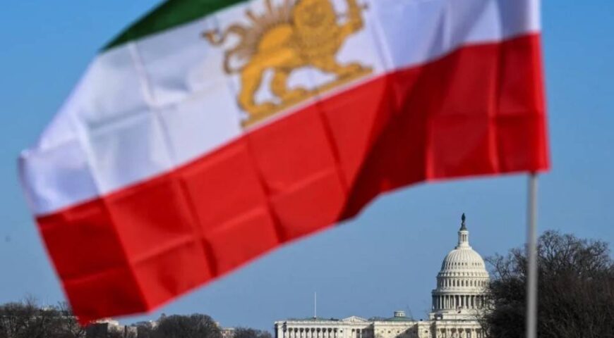 Τα 6 σημάδια ότι επίκειται ο πόλεμος του Τραμπ με το Ιράν.