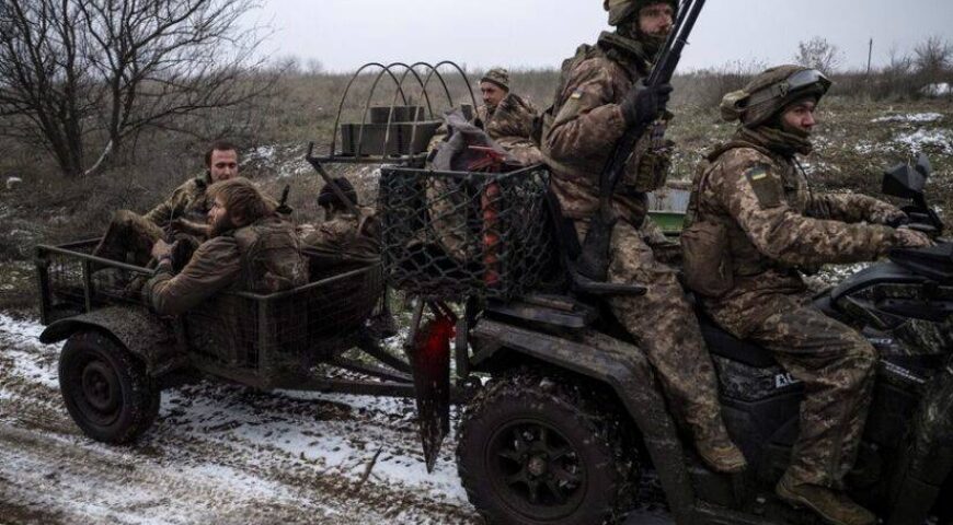 Τέσσερα χρόνια πολέμου στην Ουκρανία – Ποιος έχει το πάνω χέρι.