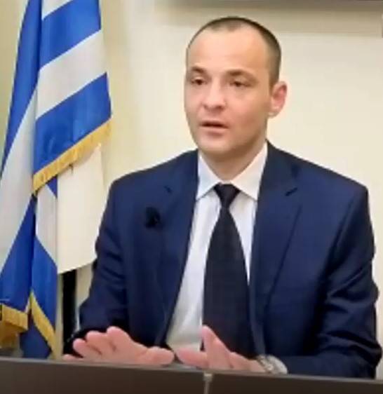 Ο Νίκος Βασιλειάδης είναι Αξιωματικός ε.ε. ΠΑ